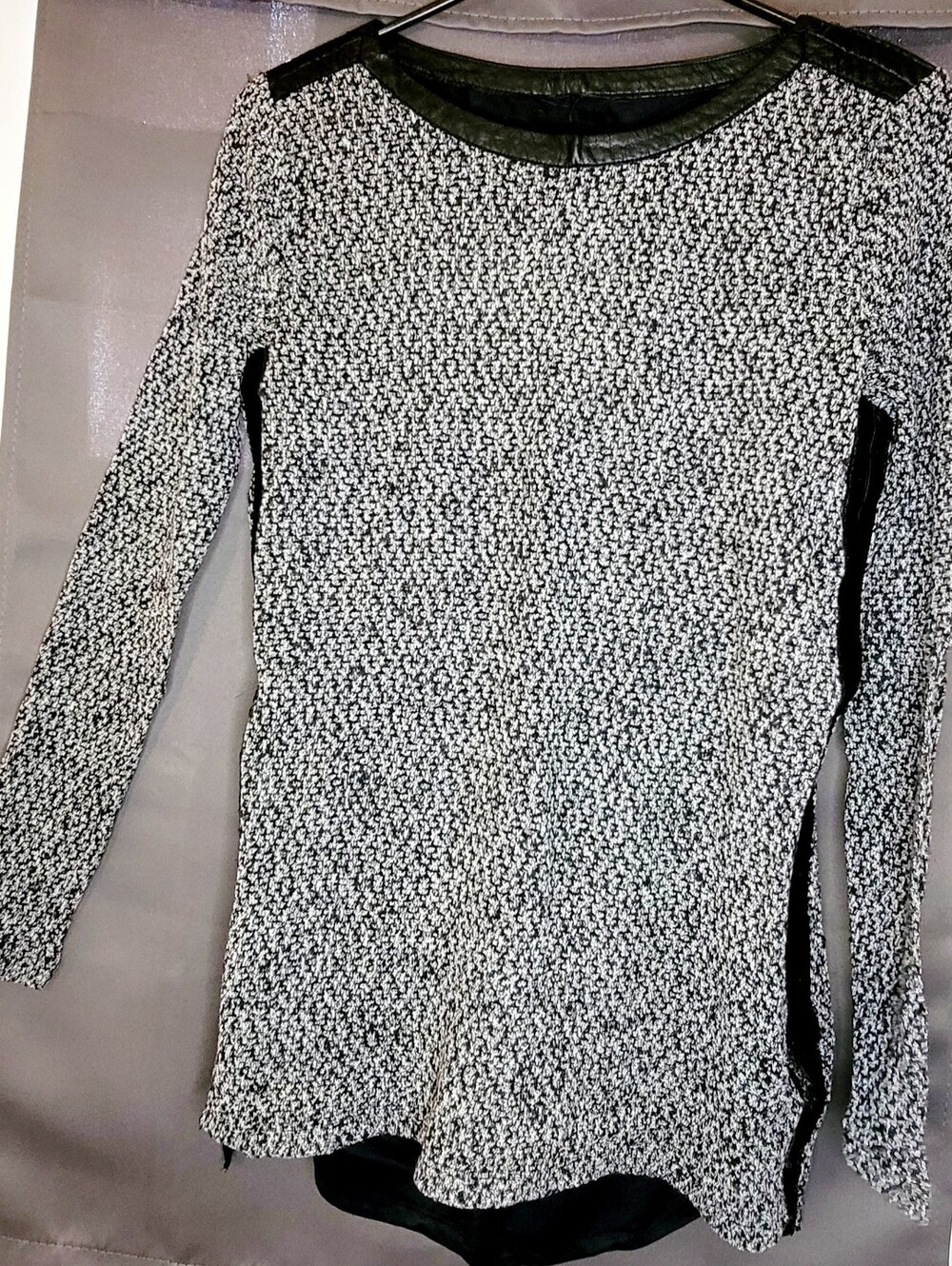 Lysse Faux Leather Trim Lined Tunic Top Knit Black White  Long Sleeves XSmall